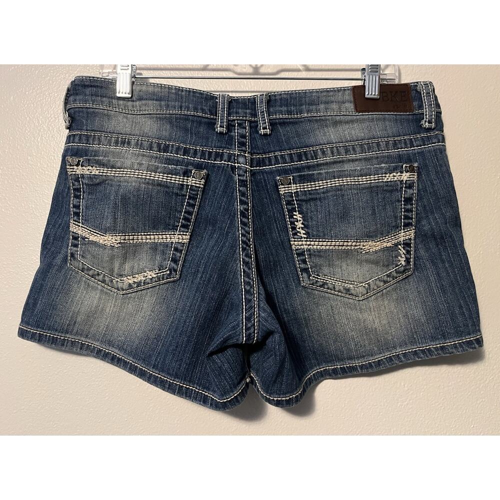 BKE Culture Denim Jean Shorts Blue 3.5” Inseam Women’s Size 29 See Measurements - Picture 3 of 10